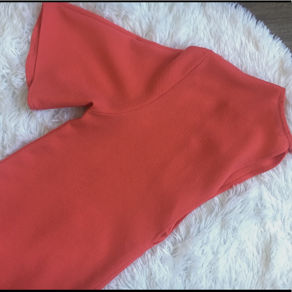 V-neck American Apparel dress - Picture 4 of 4